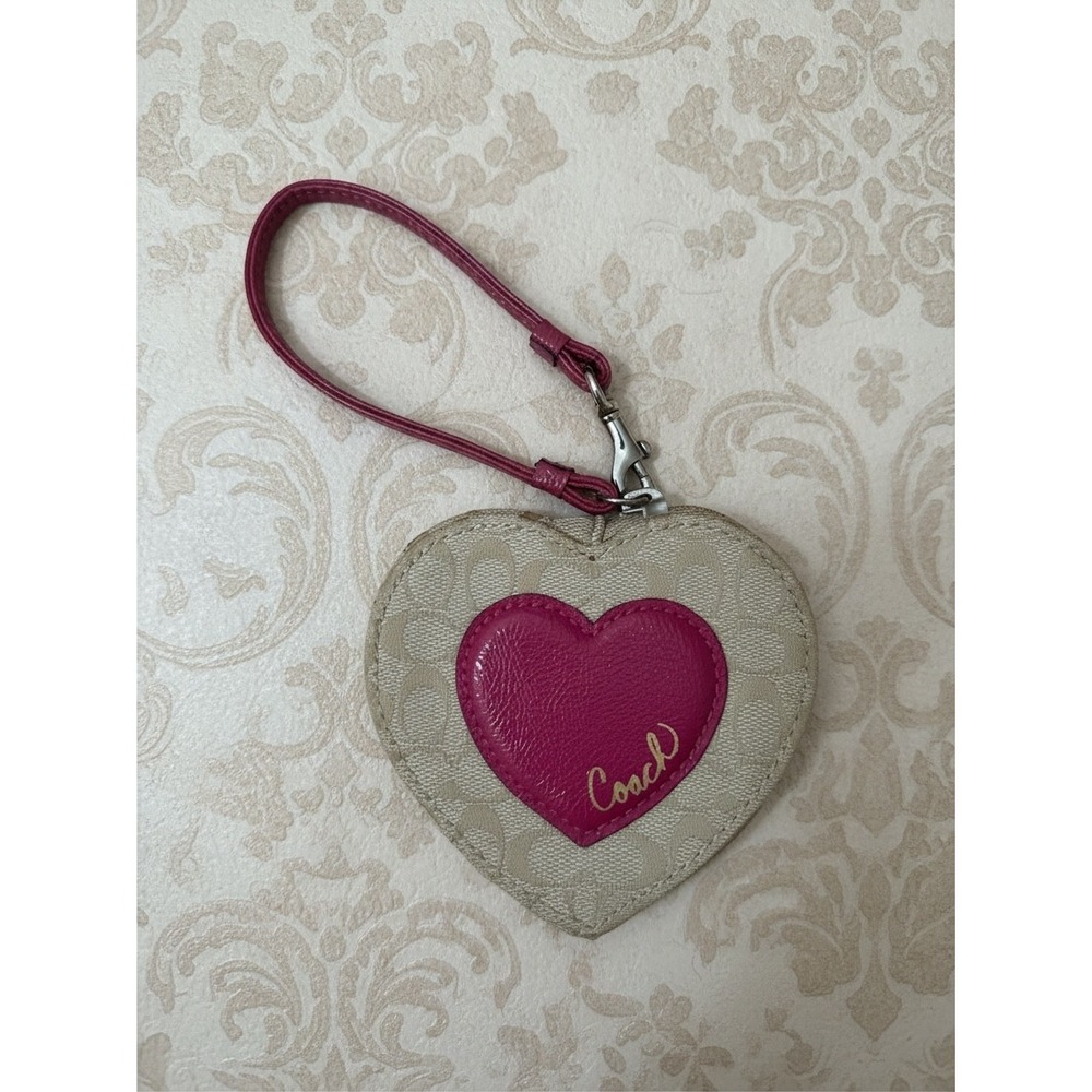 Coach Heart Coin Purse Womens Pouch OS Khaki Pink Canvas Leather Classic Y2K
